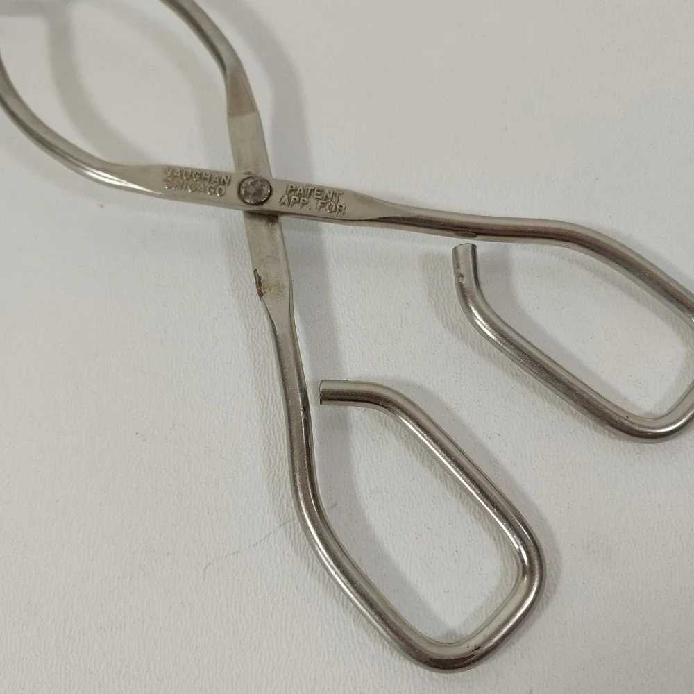 Vintage‎ Vaughn Chicago Kitchen Tongs 7.5